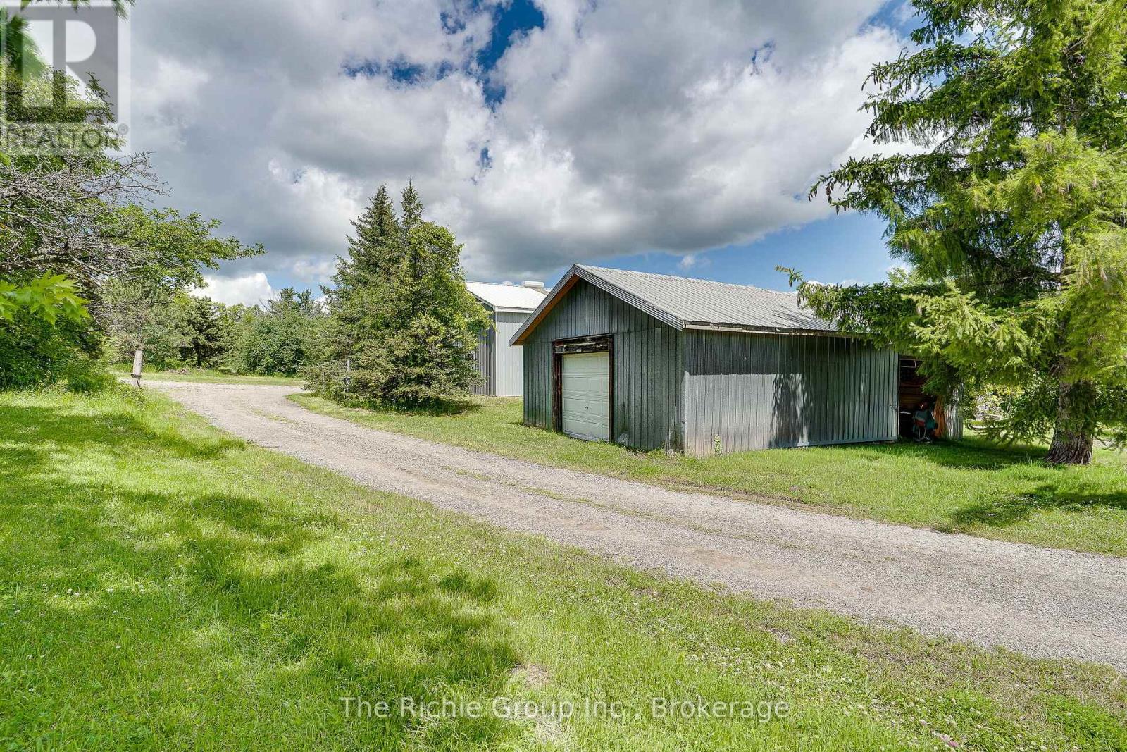 13494 Tenth Line, Halton Hills (Rural Halton Hills), Ontario  L7G 4S8 - Photo 11 - W13480806