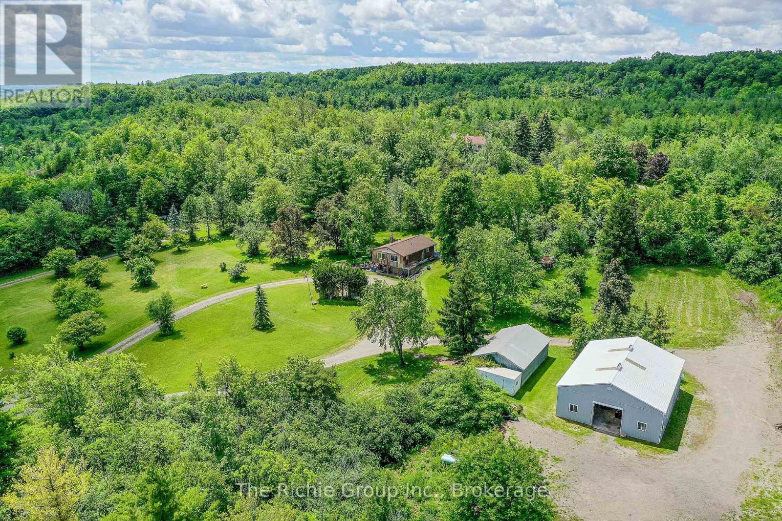 13494 Tenth Line, Halton Hills (Rural Halton Hills), Ontario  L7G 4S8 - Photo 4 - W13480806