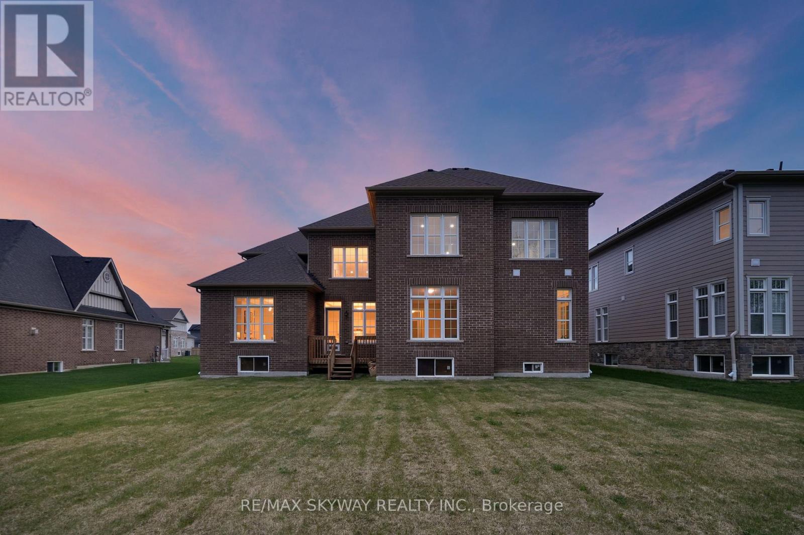 27 Gamble Street, Halton Hills (Glen Williams), Ontario  L7G 0P3 - Photo 45 - W13482866