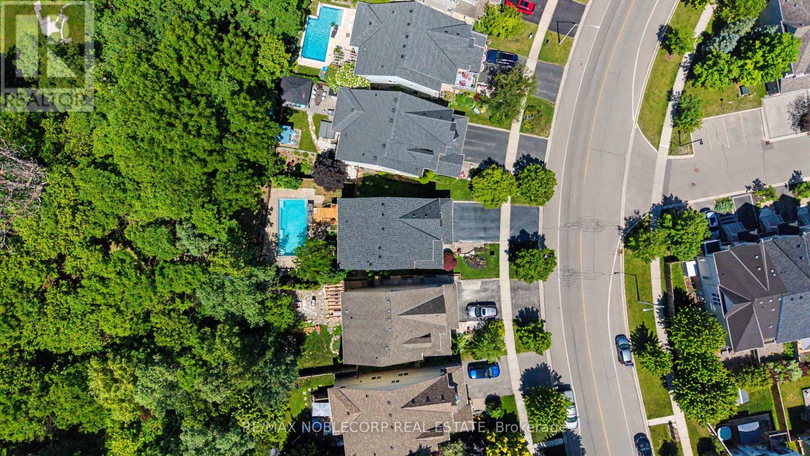 68 Meadowglen Boulevard, Halton Hills (Georgetown), Ontario  L7G 6J3 - Photo 45 - W13483598