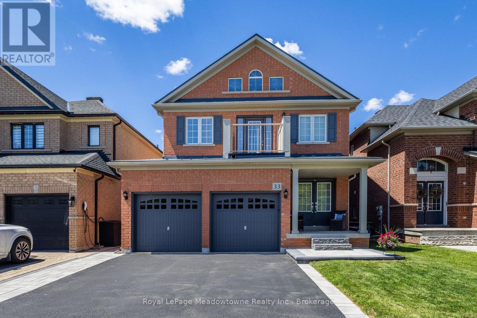 33 Milfoil Street, Halton Hills (Georgetown), Ontario  L7G 6M5 - Photo 2 - W13484756