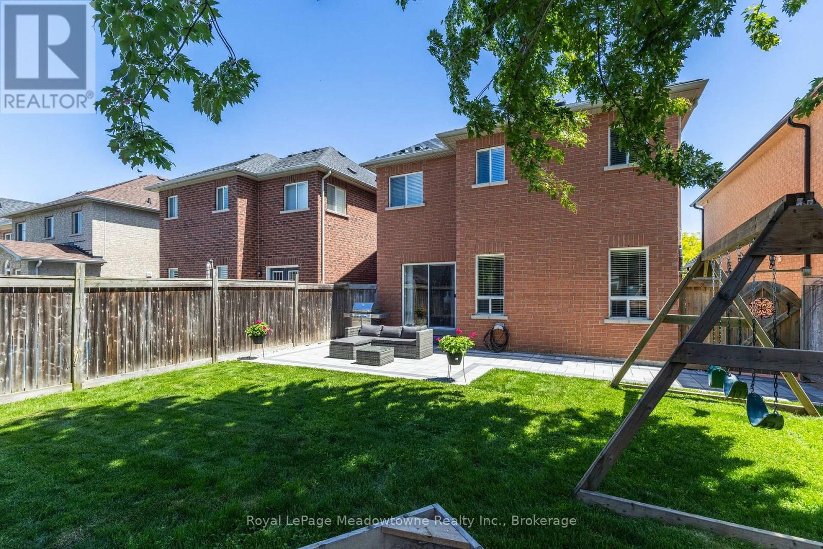 33 Milfoil Street, Halton Hills (Georgetown), Ontario  L7G 6M5 - Photo 38 - W13484756