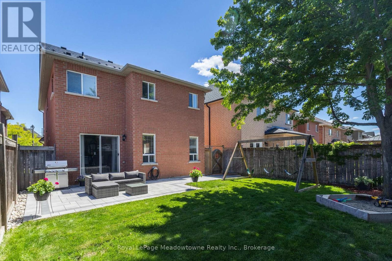 33 Milfoil Street, Halton Hills (Georgetown), Ontario  L7G 6M5 - Photo 39 - W13484756