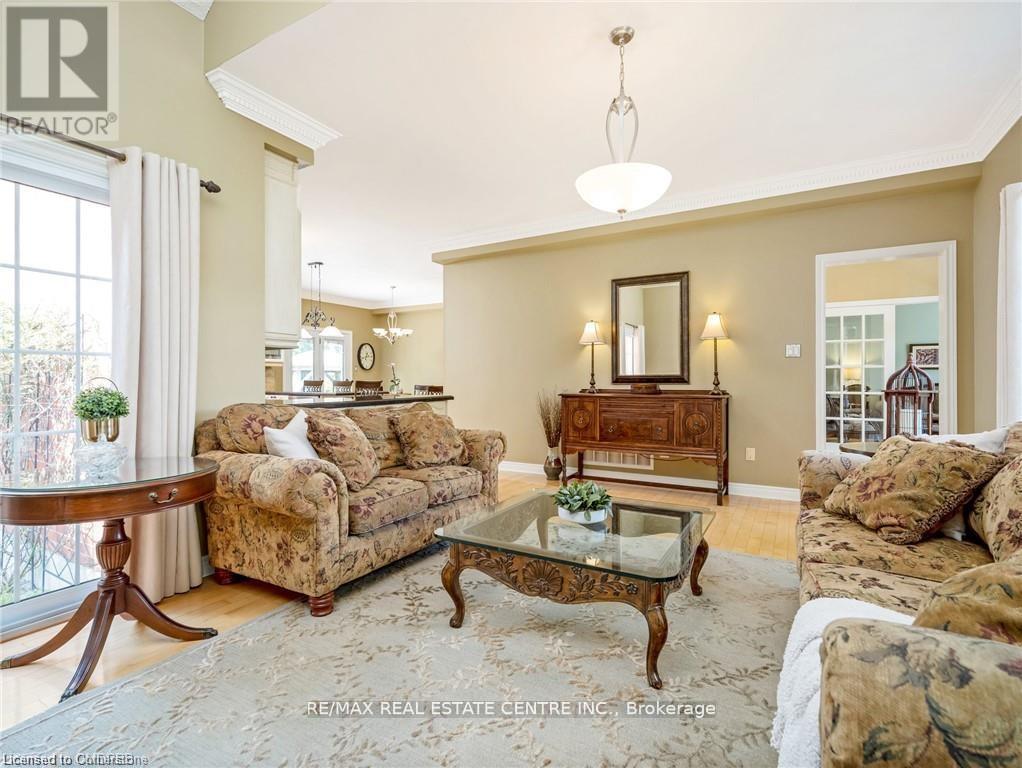 15 Trillium Terrace, Halton Hills (Rural Halton Hills), Ontario  L7J 2W8 - Photo 13 - W13485178
