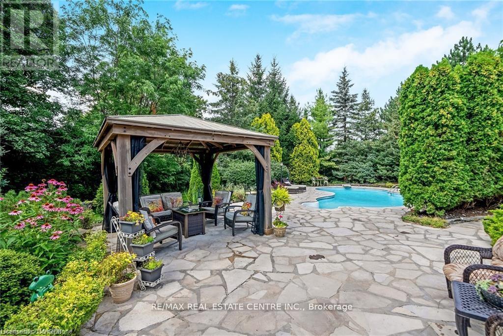 15 Trillium Terrace, Halton Hills (Rural Halton Hills), Ontario  L7J 2W8 - Photo 41 - W13485178