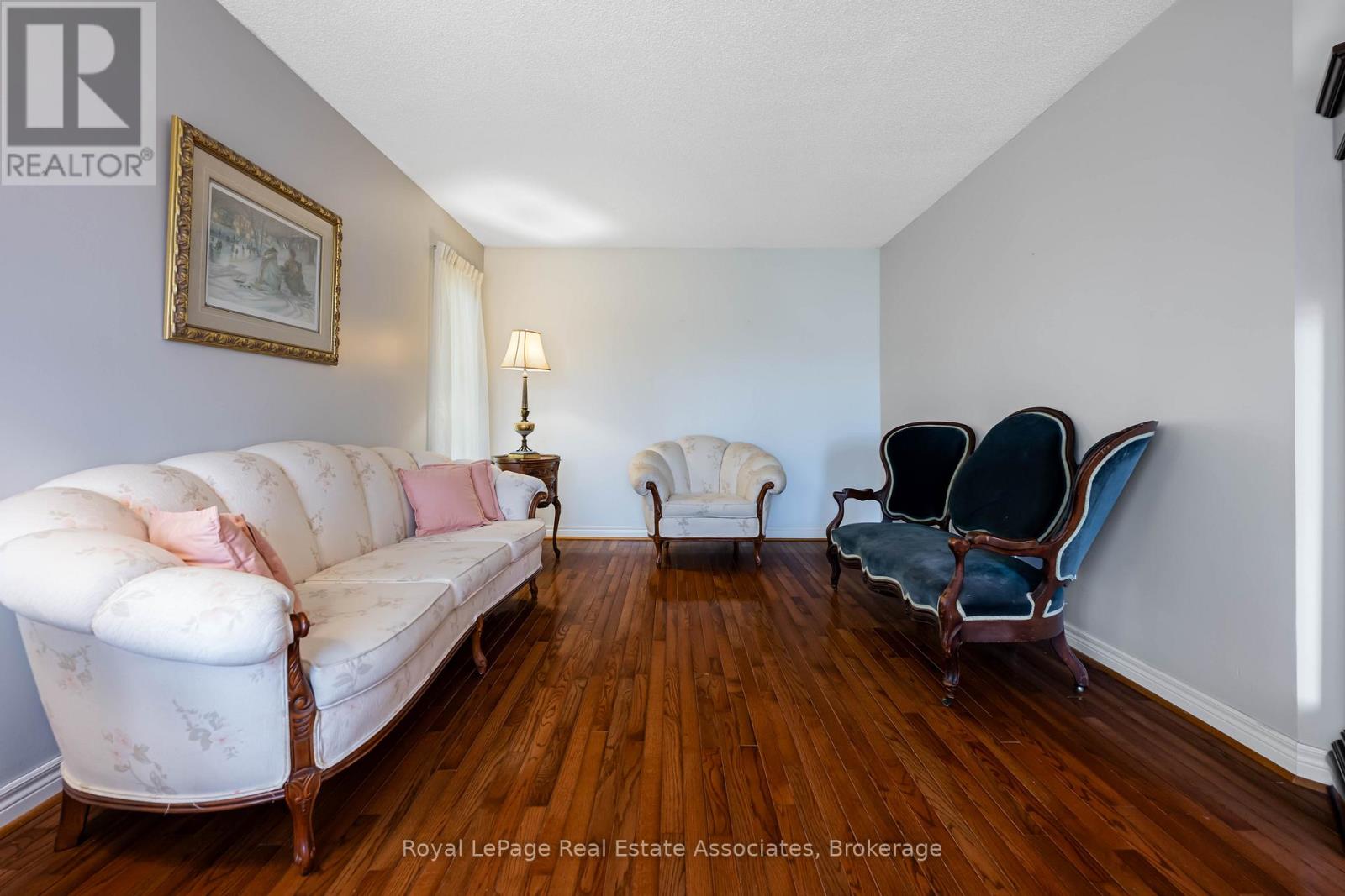 14306 Argyll Road, Halton Hills (Georgetown), Ontario  L7G 5R3 - Photo 6 - W13485366