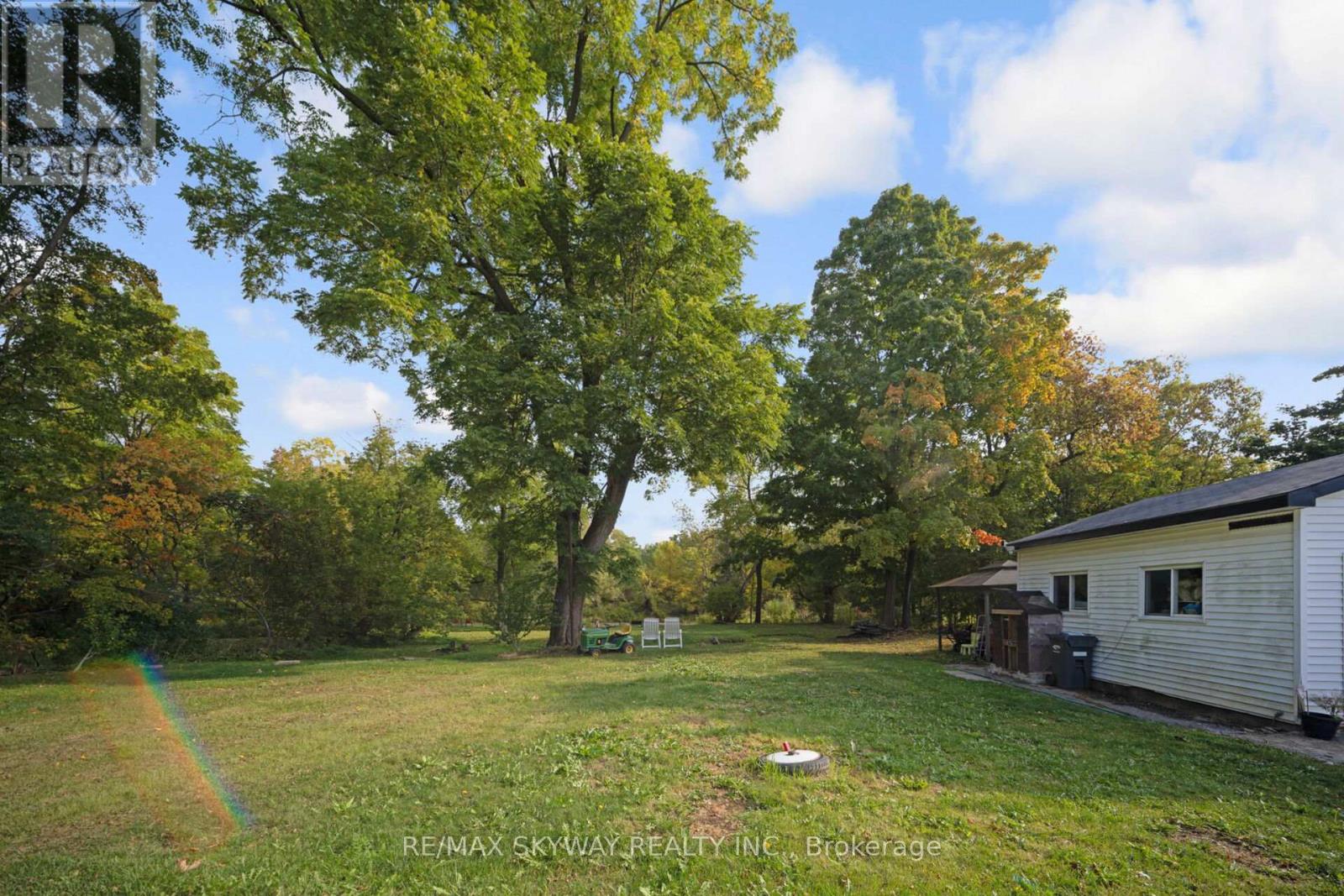 45 Confederation Street, Halton Hills (Glen Williams), Ontario  L7G 3R4 - Photo 13 - W13485934