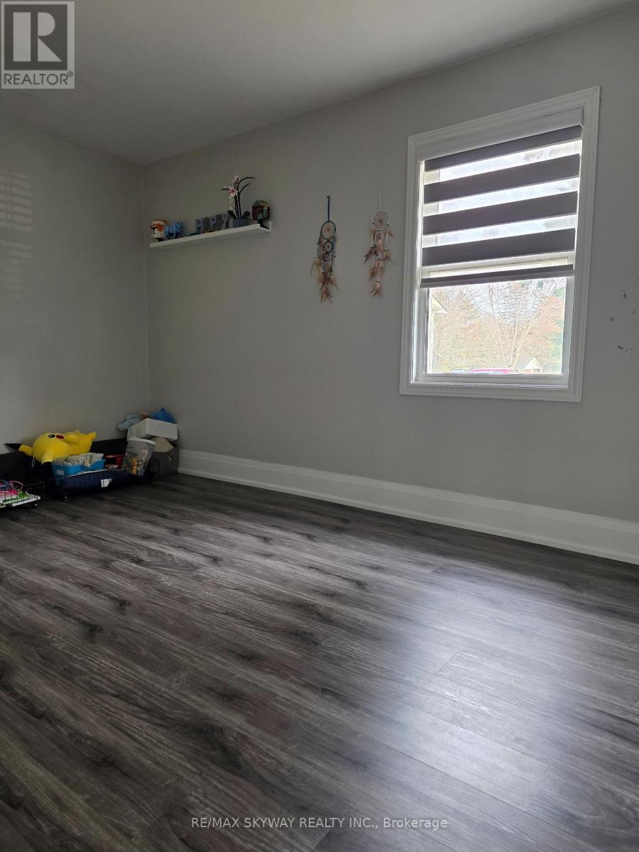 45 Confederation Street, Halton Hills (Glen Williams), Ontario  L7G 3R4 - Photo 33 - W13485934