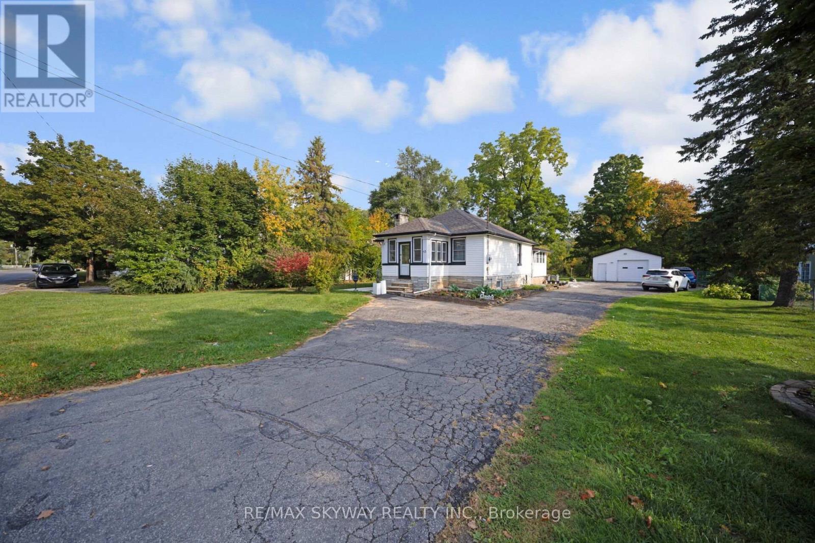45 Confederation Street, Halton Hills (Glen Williams), Ontario  L7G 3R4 - Photo 8 - W13485934