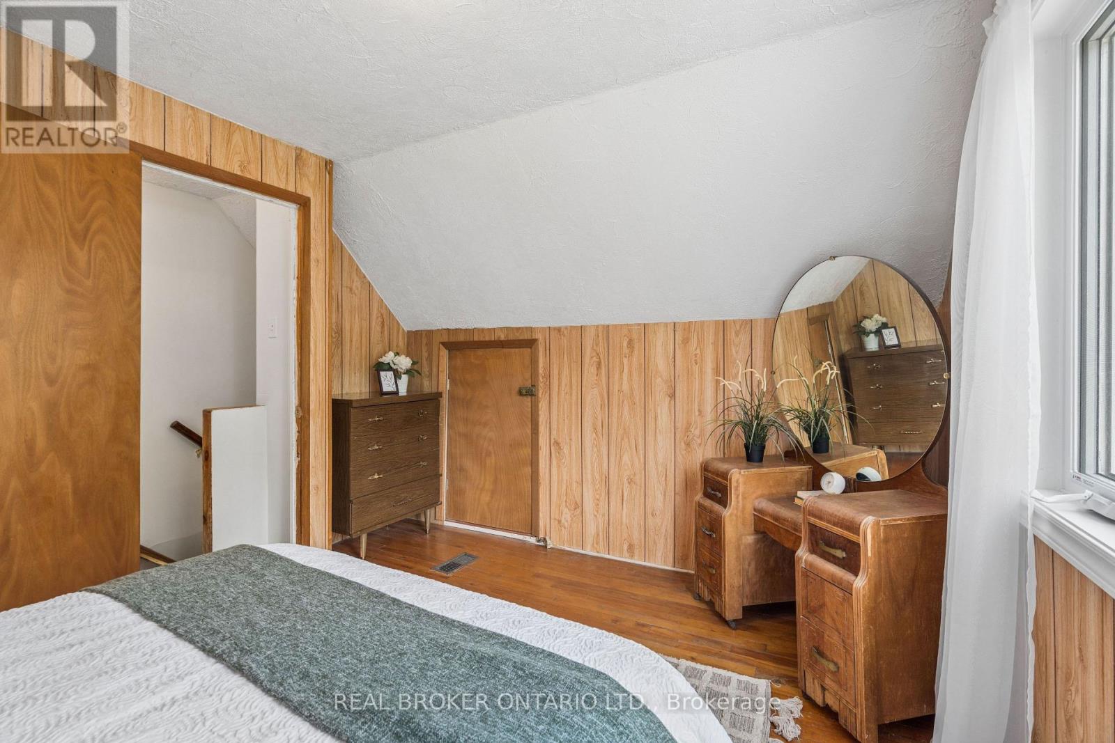 230 Mason Boulevard, Halton Hills (Ac Acton), Ontario  L7J 1A8 - Photo 29 - W13486196