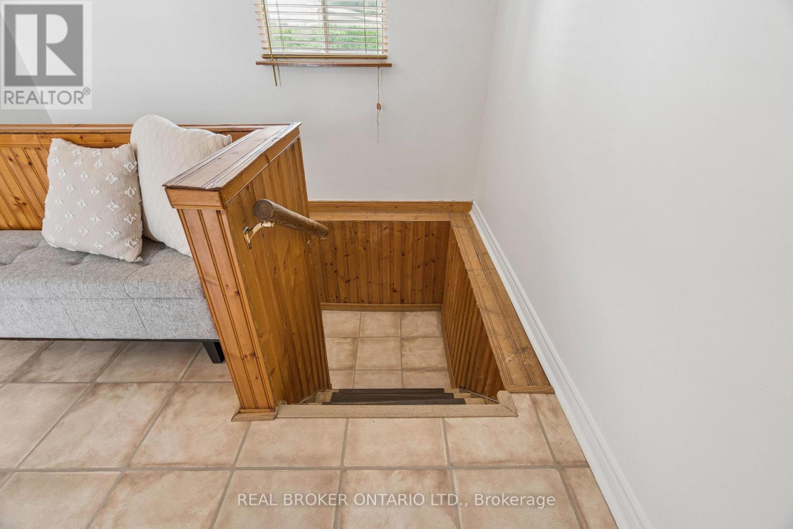 230 Mason Boulevard, Halton Hills (Ac Acton), Ontario  L7J 1A8 - Photo 30 - W13486196