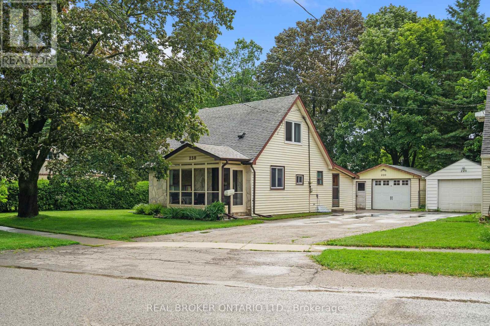 230 Mason Boulevard, Halton Hills (Ac Acton), Ontario  L7J 1A8 - Photo 4 - W13486196