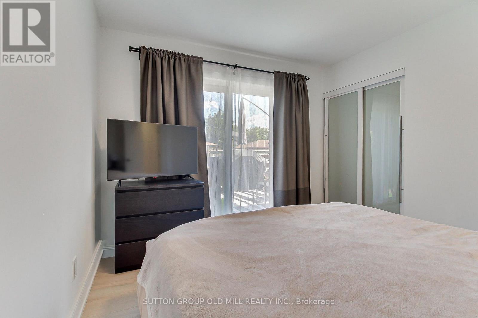 23 Moore Park Crescent, Halton Hills (Georgetown), Ontario  L7G 2T3 - Photo 18 - W13487512