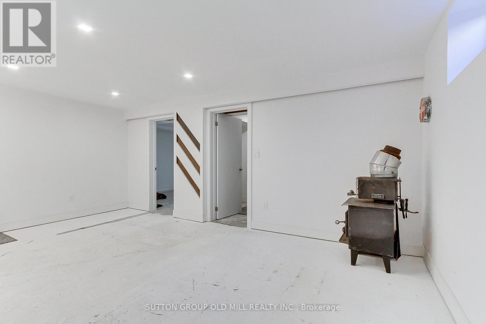 23 Moore Park Crescent, Halton Hills (Georgetown), Ontario  L7G 2T3 - Photo 33 - W13487512