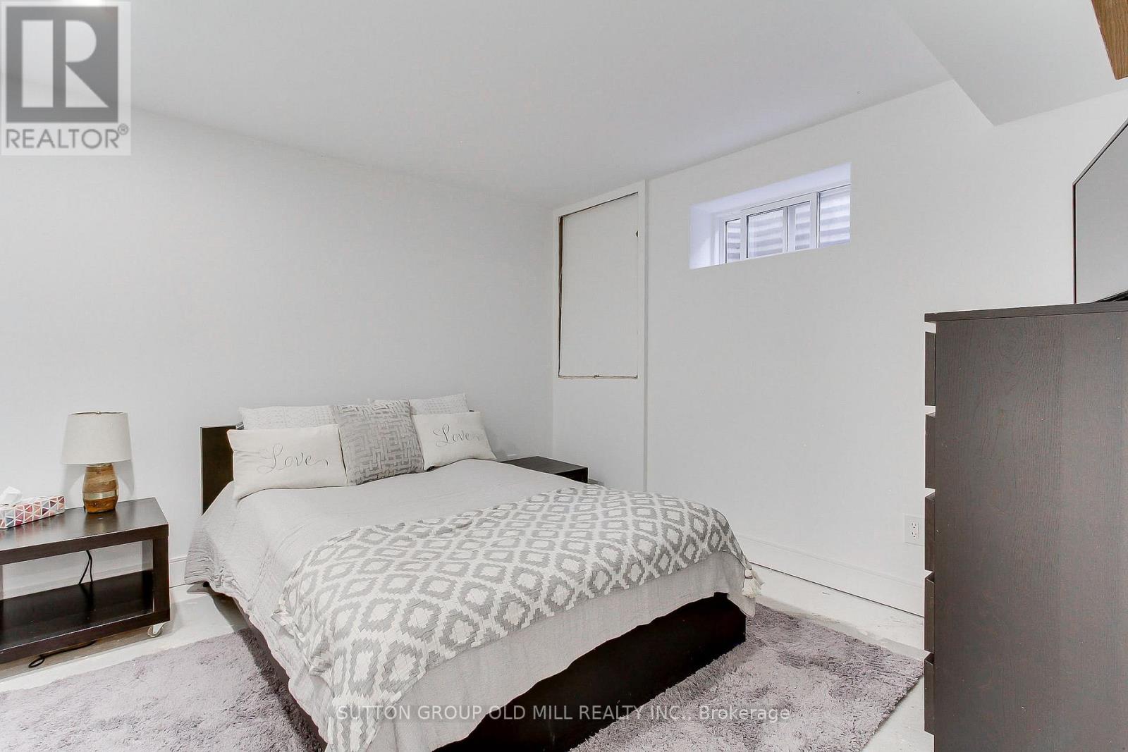 23 Moore Park Crescent, Halton Hills (Georgetown), Ontario  L7G 2T3 - Photo 34 - W13487512