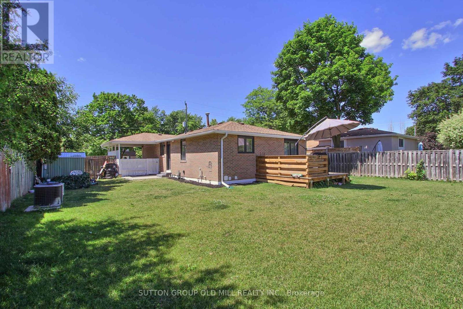 23 Moore Park Crescent, Halton Hills (Georgetown), Ontario  L7G 2T3 - Photo 43 - W13487512