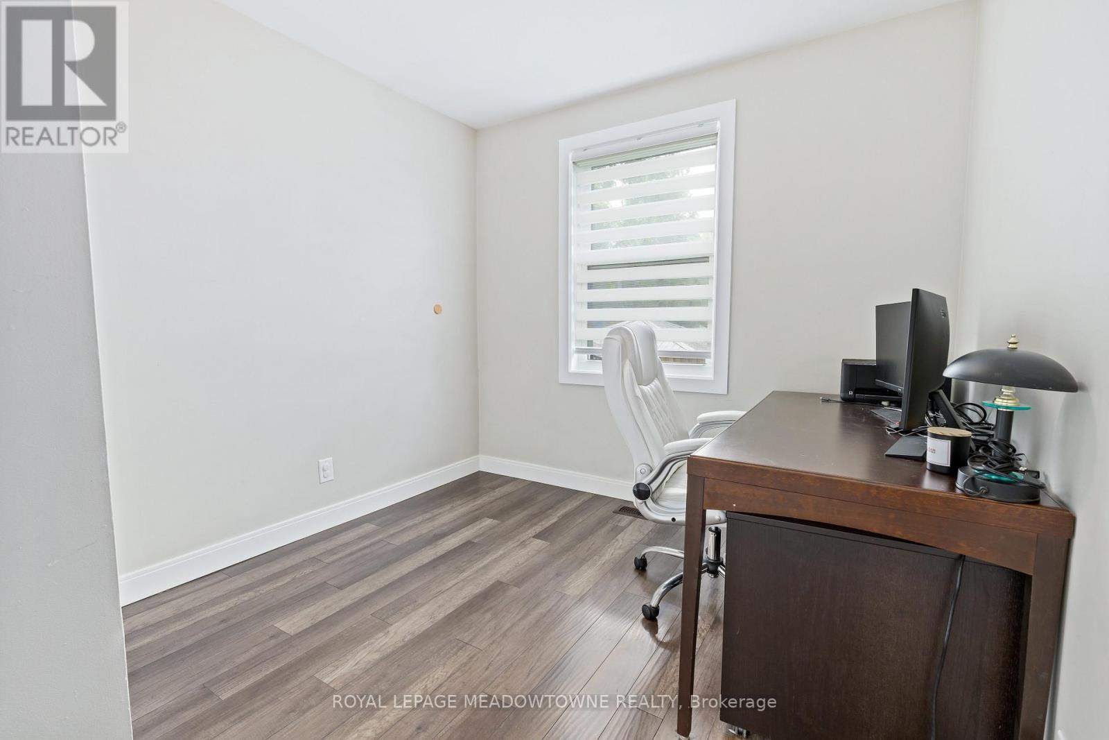 35 Henry Street, Halton Hills (Georgetown), Ontario  L7G 2K5 - Photo 16 - W13488188