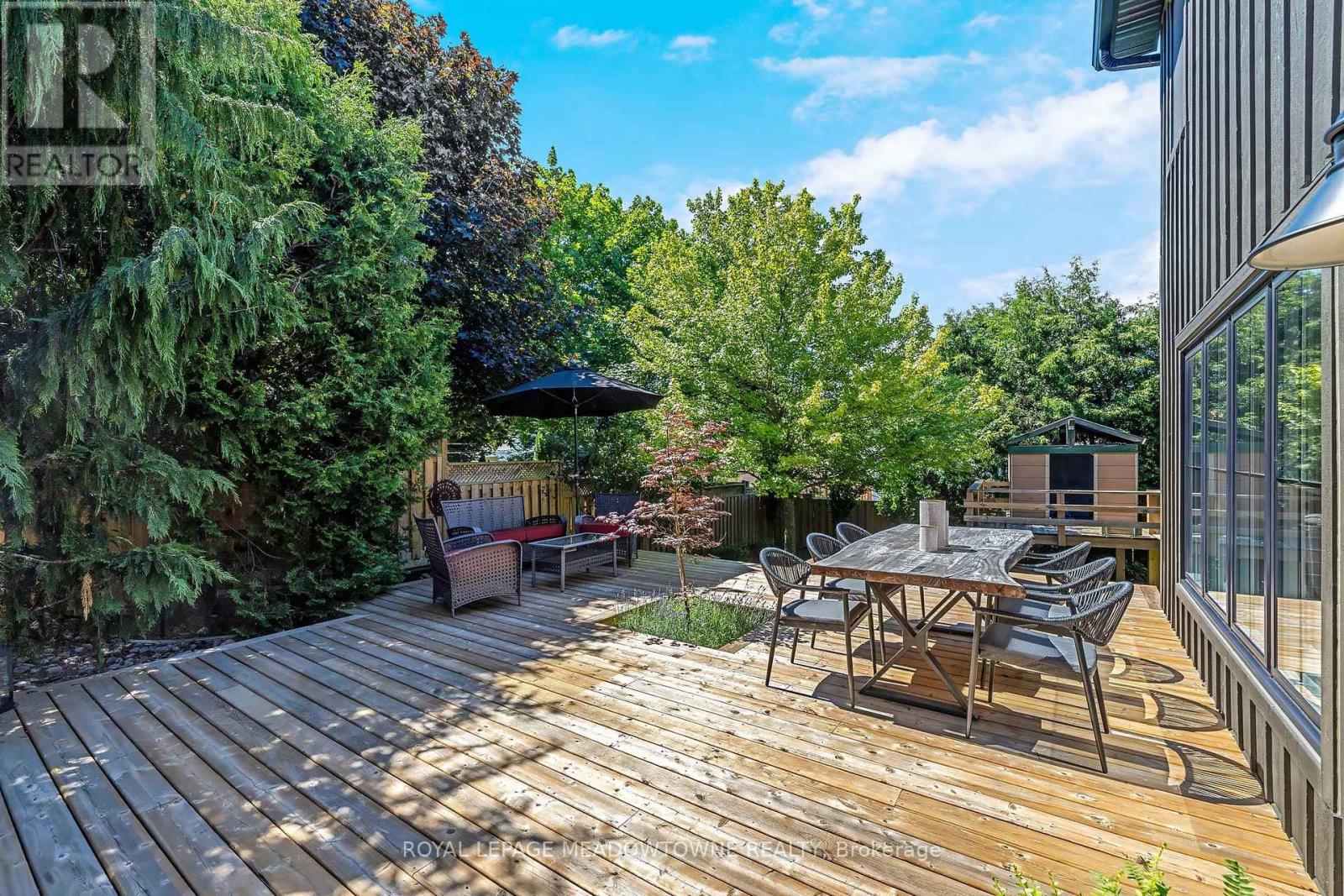 23 Mackenzie Drive, Halton Hills (Georgetown), Ontario  L7G 4C1 - Photo 41 - W13488728