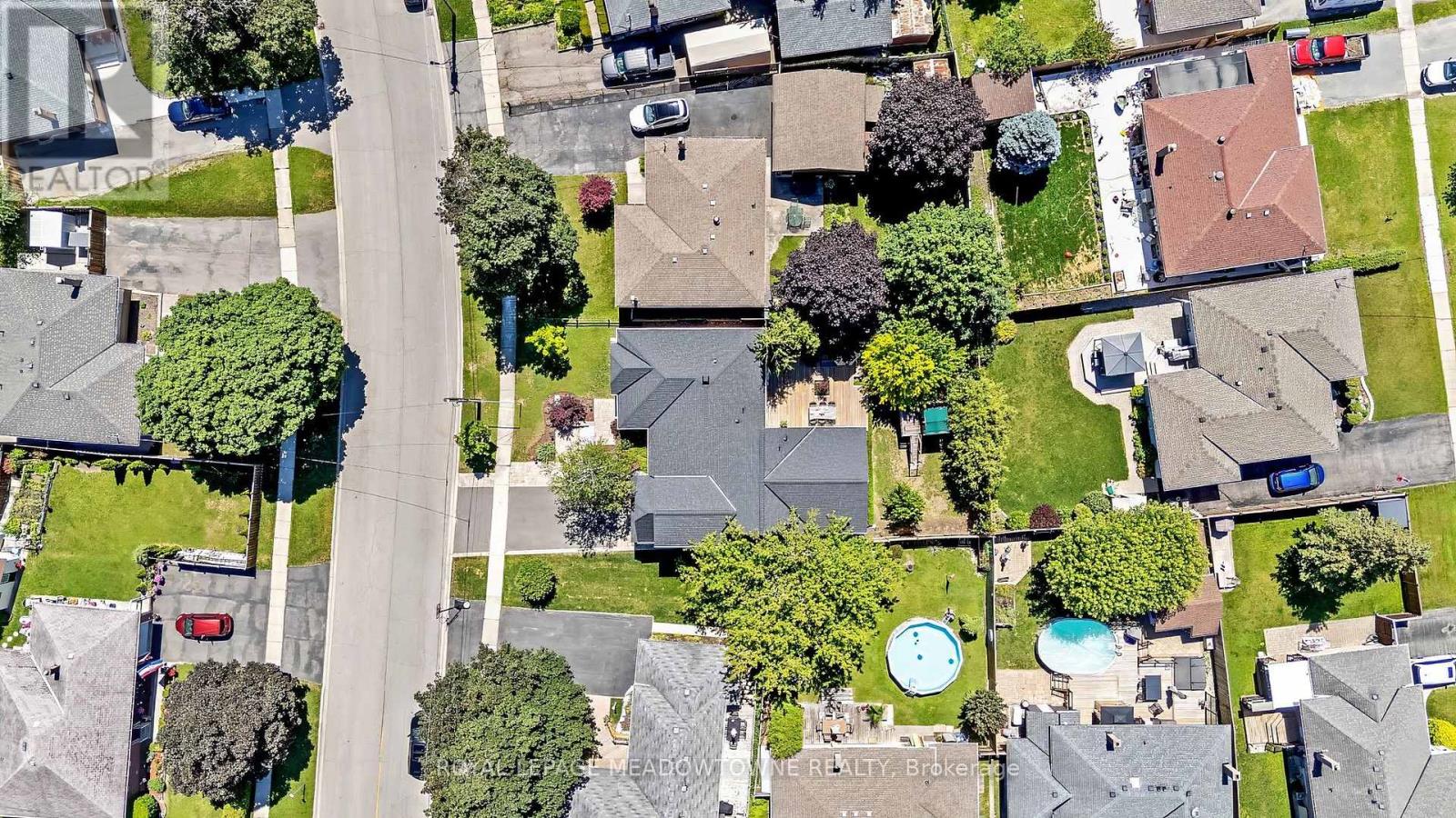 23 Mackenzie Drive, Halton Hills (Georgetown), Ontario  L7G 4C1 - Photo 48 - W13488728