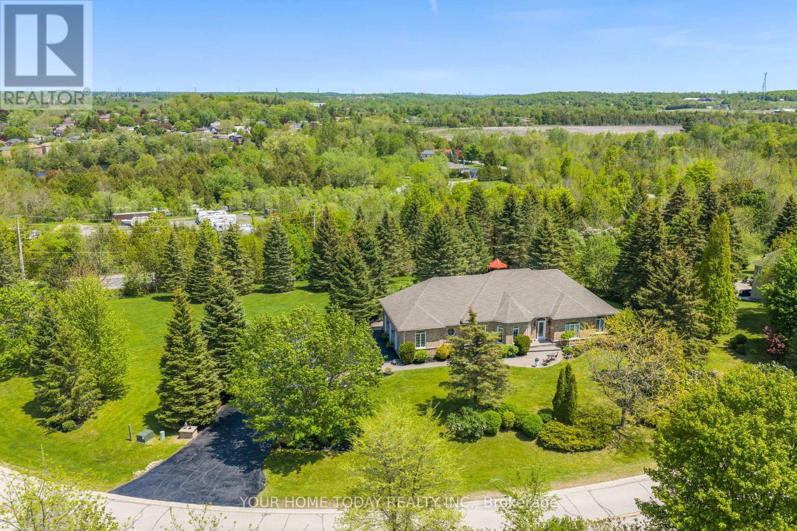 2 Trillium Terrace, Halton Hills (Rural Halton Hills), Ontario  L7J 2W8 - Photo 3 - W13492544