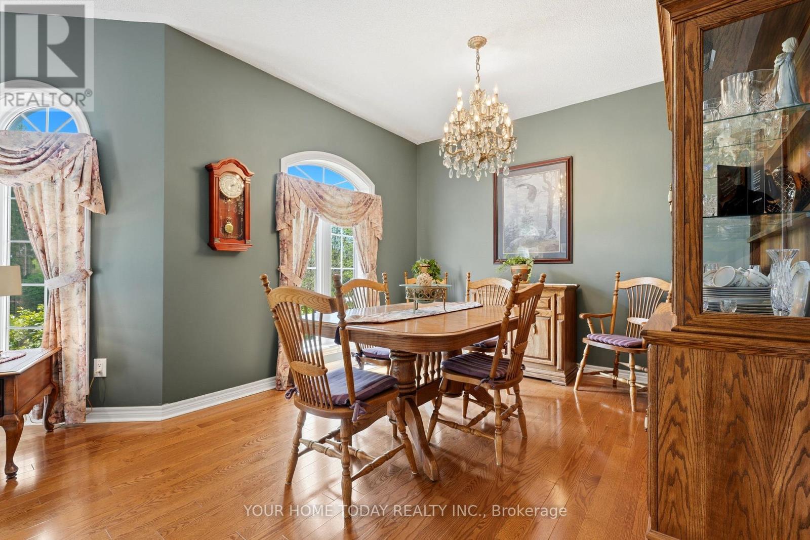 2 Trillium Terrace, Halton Hills (Rural Halton Hills), Ontario  L7J 2W8 - Photo 9 - W13492544