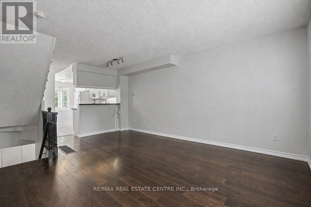 10 - 76 River Drive, Halton Hills (Georgetown), Ontario  L7G 2J2 - Photo 10 - W13493264