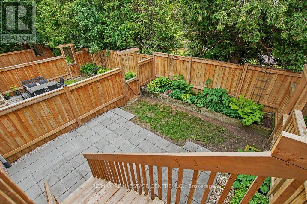 10 - 76 River Drive, Halton Hills (Georgetown), Ontario  L7G 2J2 - Photo 32 - W13493264
