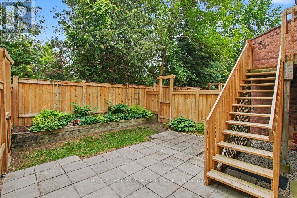 10 - 76 River Drive, Halton Hills (Georgetown), Ontario  L7G 2J2 - Photo 33 - W13493264