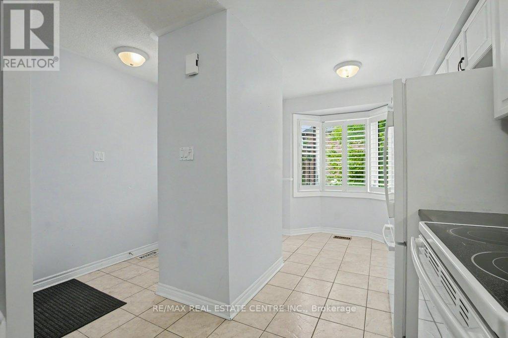10 - 76 River Drive, Halton Hills (Georgetown), Ontario  L7G 2J2 - Photo 7 - W13493264