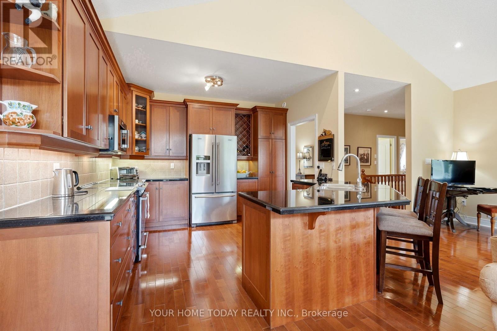 37 Dawkins Crescent, Halton Hills (Ac Acton), Ontario  L7J 2Z5 - Photo 12 - W13493562