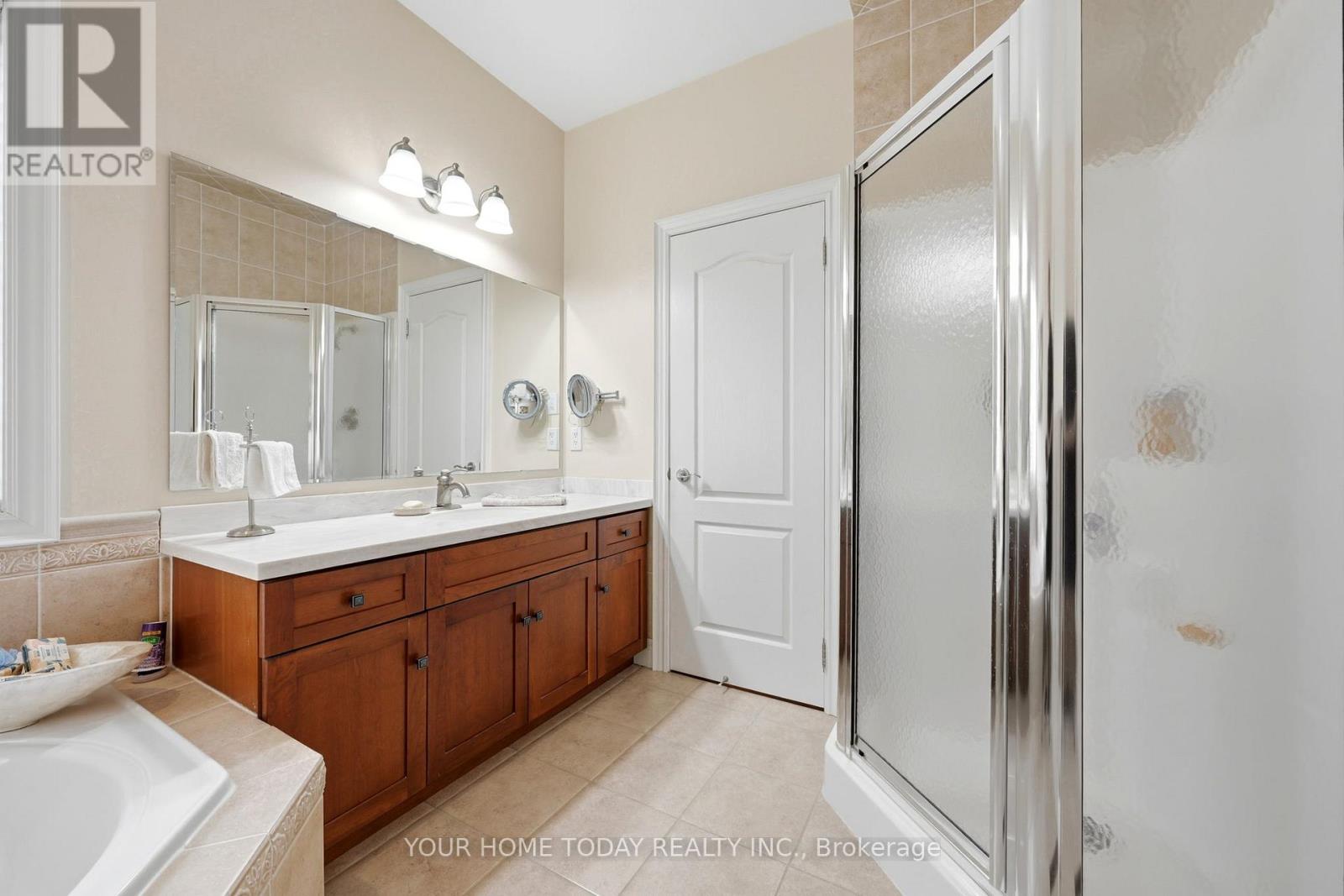 37 Dawkins Crescent, Halton Hills (Ac Acton), Ontario  L7J 2Z5 - Photo 23 - W13493562