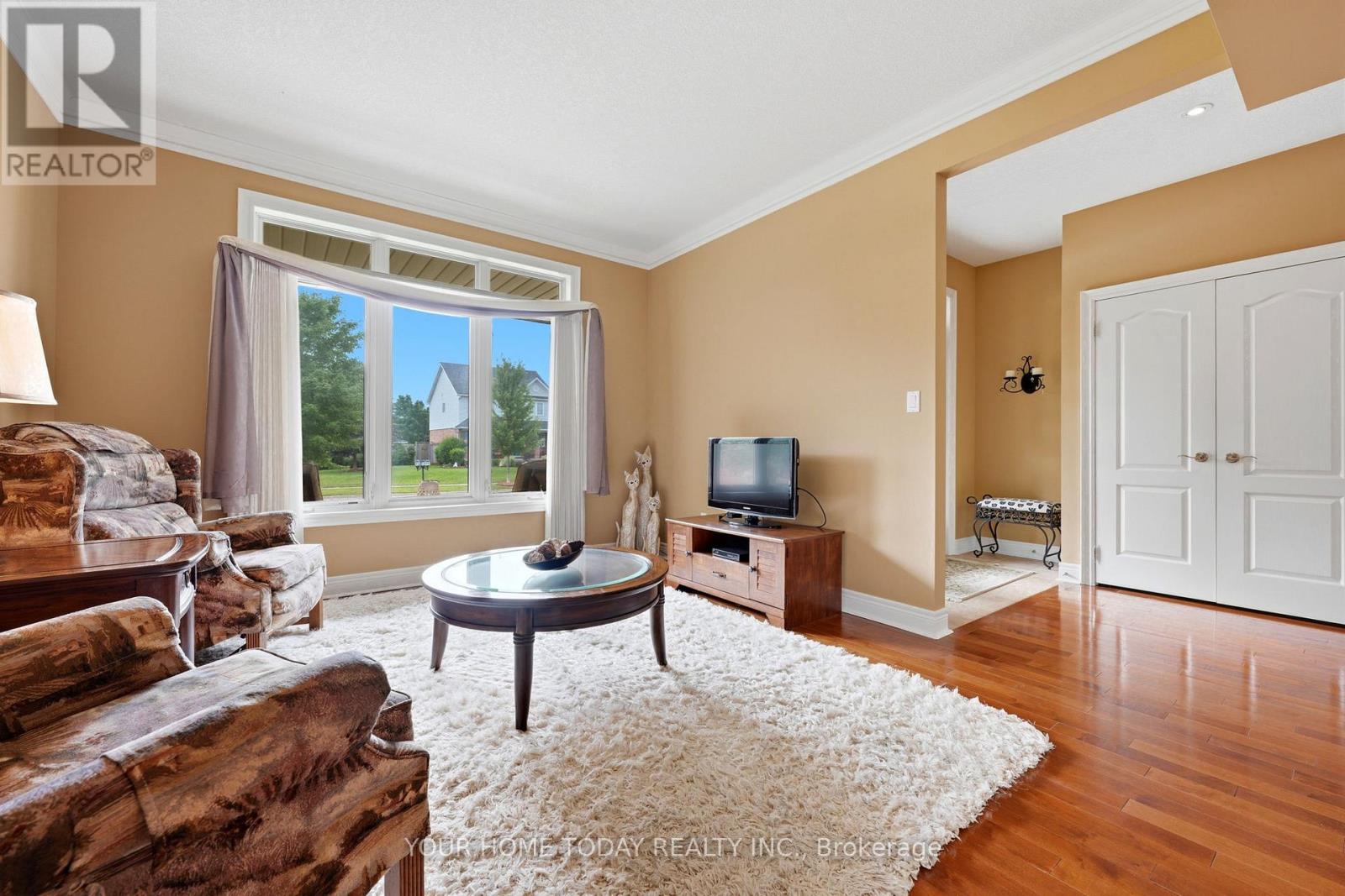 37 Dawkins Crescent, Halton Hills (Ac Acton), Ontario  L7J 2Z5 - Photo 8 - W13493562
