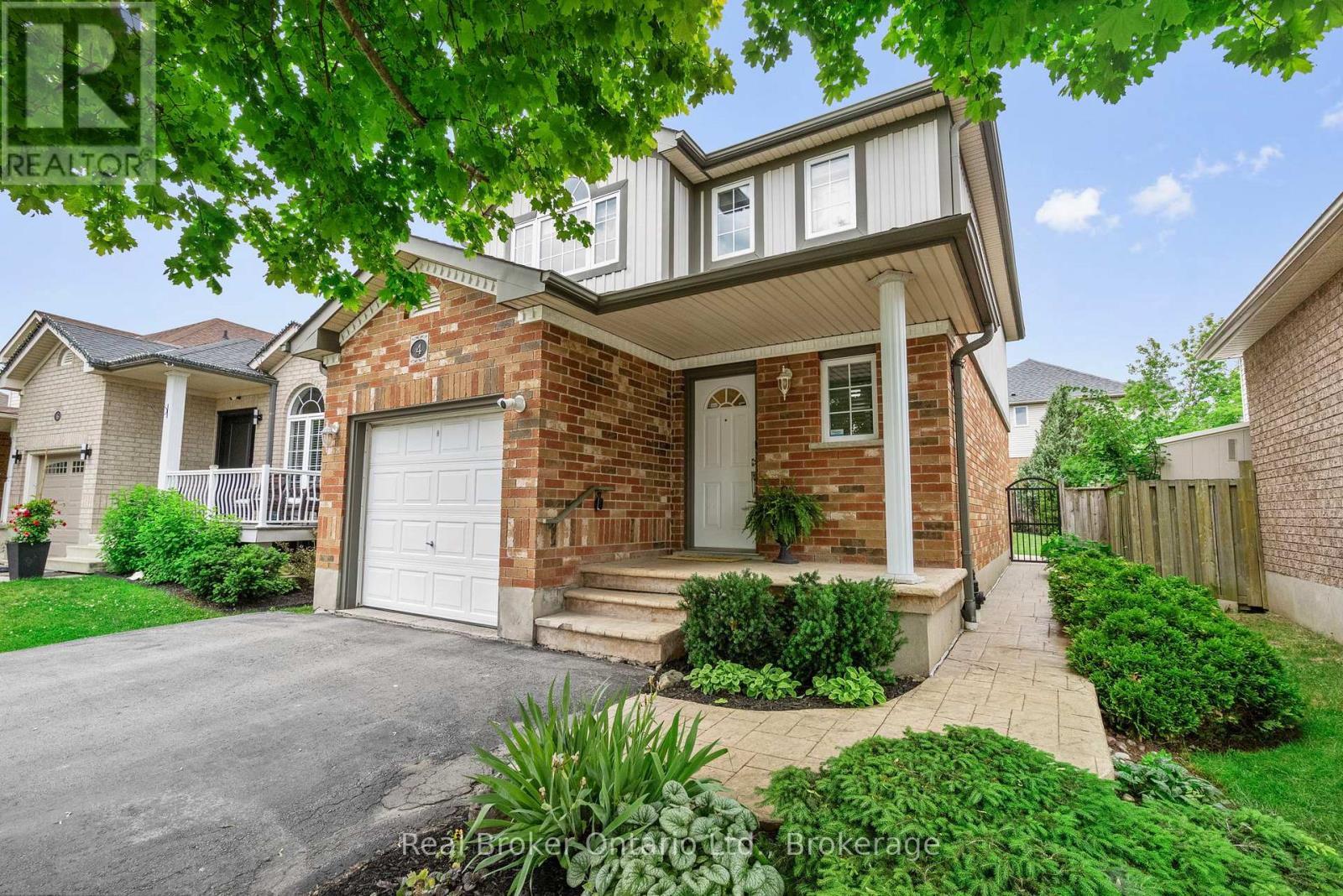 4 Beardmore Crescent, Halton Hills (Ac Acton), Ontario  L7J 2Y9 - Photo 3 - W13495582