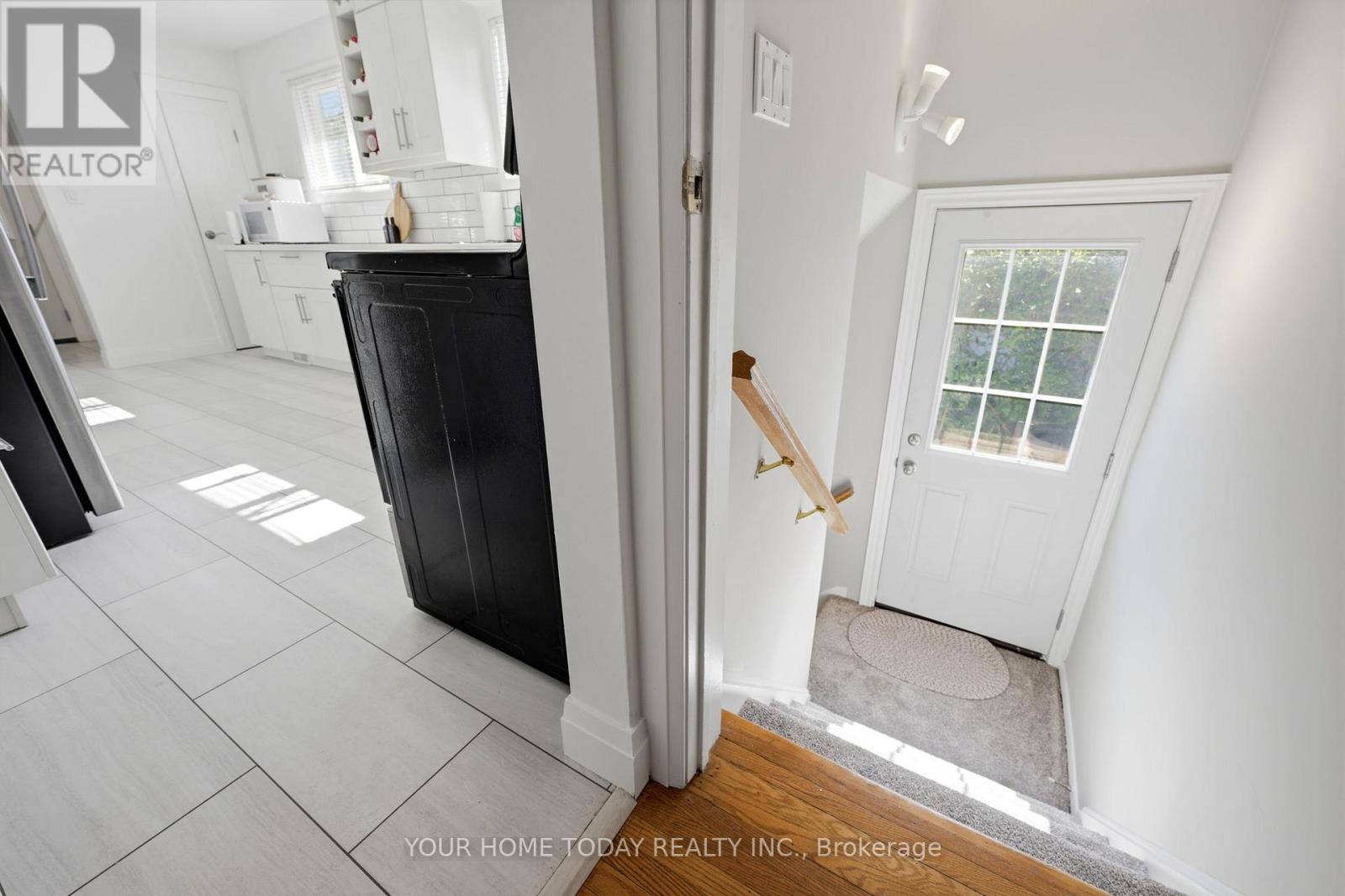 338 Delrex Boulevard, Halton Hills (Georgetown), Ontario  L7G 4H4 - Photo 21 - W13501304