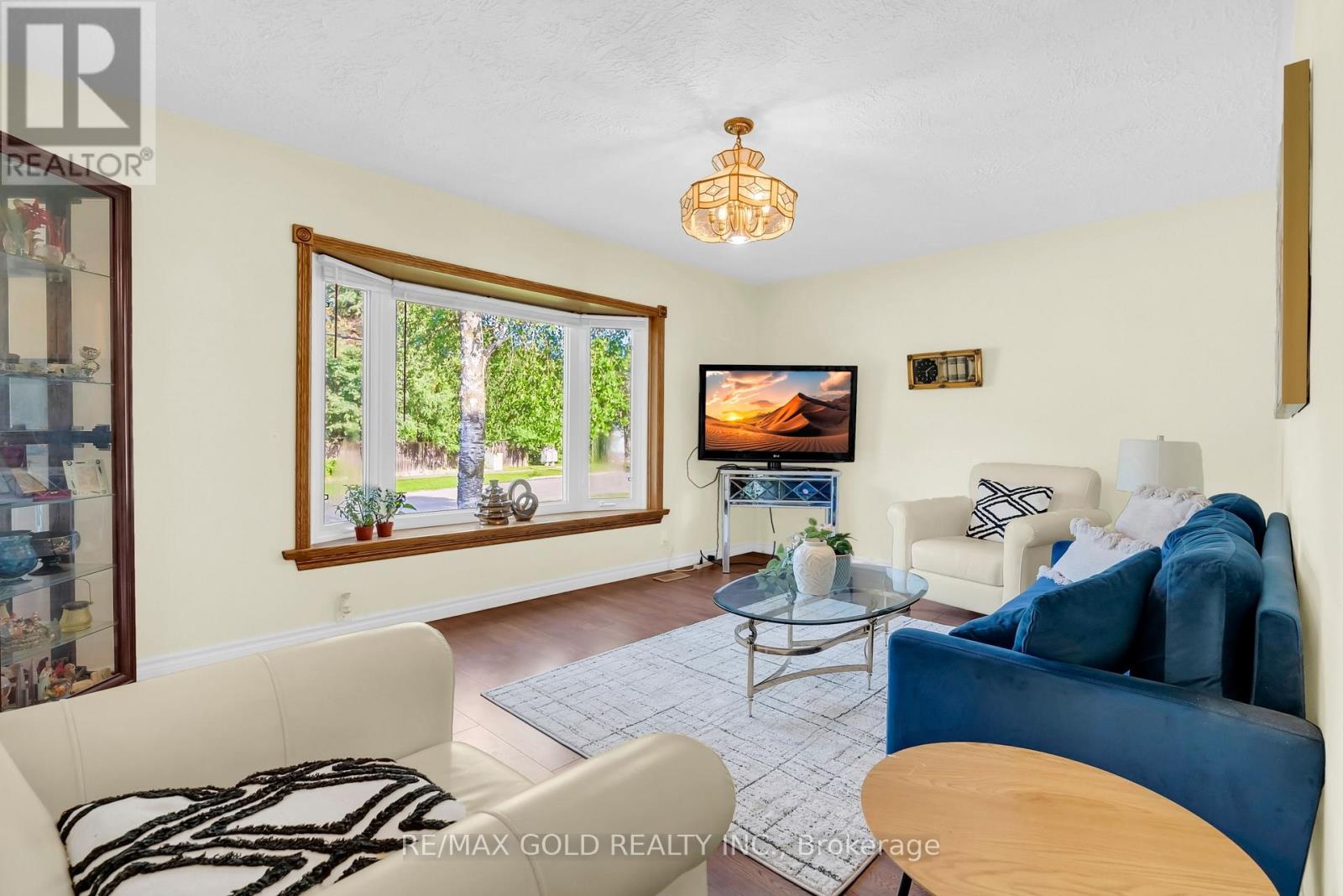 213 Mason Boulevard, Halton Hills (Ac Acton), Ontario  L7J 1A7 - Photo 5 - W13505622