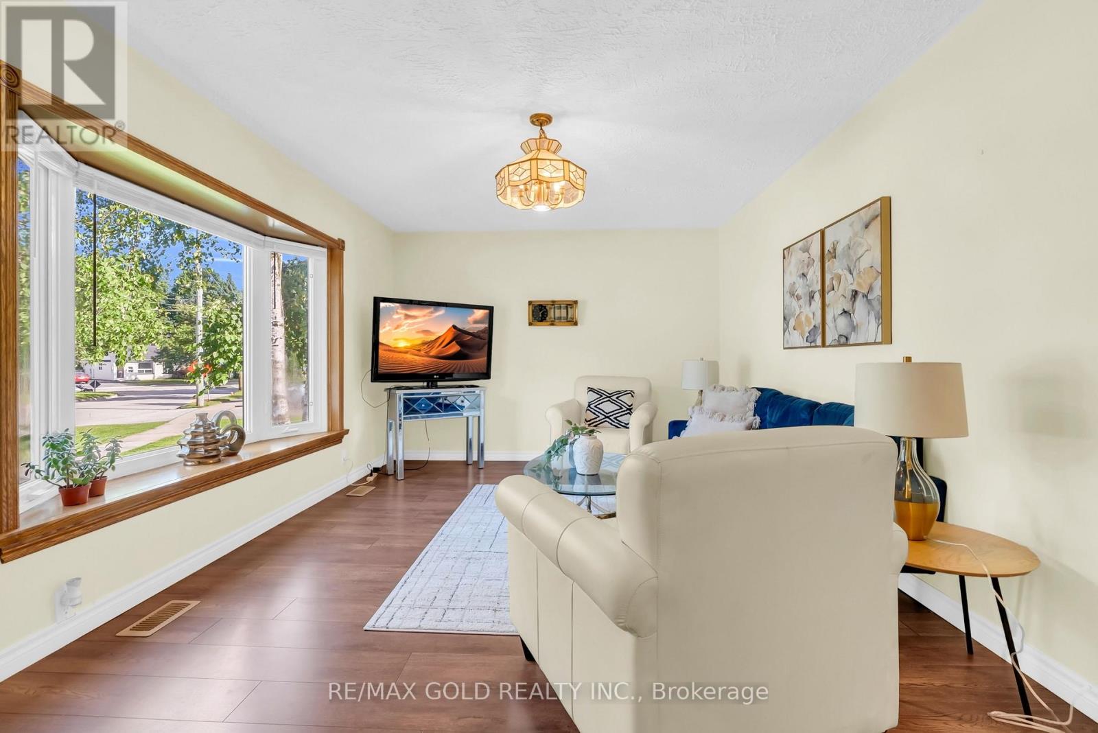 213 Mason Boulevard, Halton Hills (Ac Acton), Ontario  L7J 1A7 - Photo 6 - W13505622