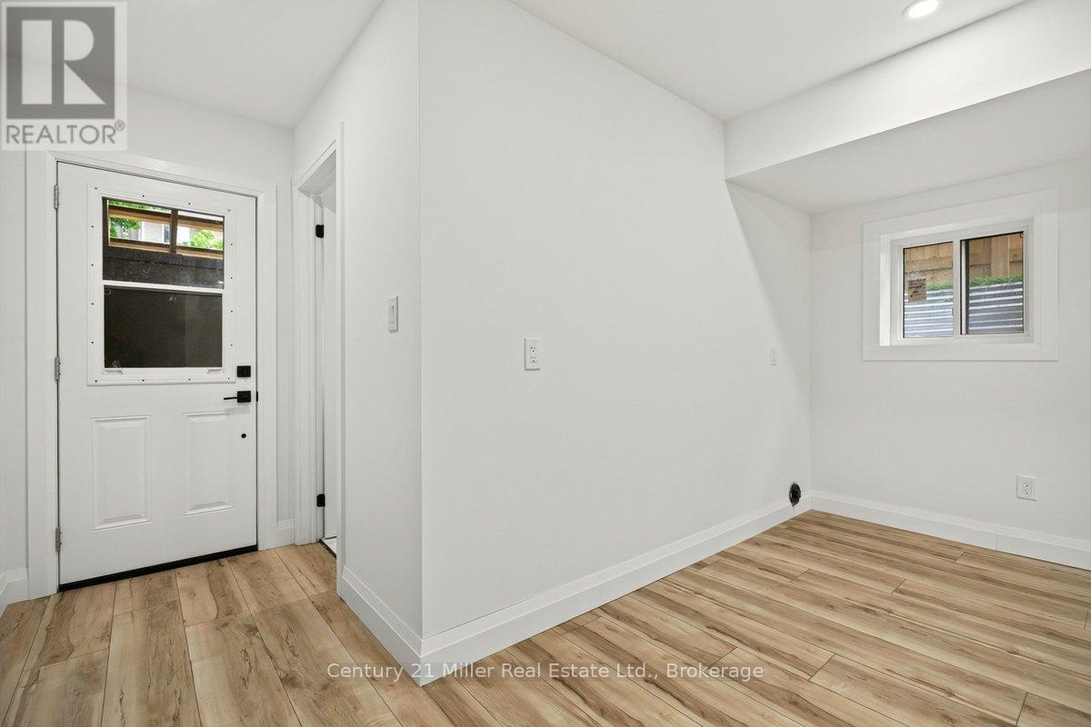 39 Victoria Street, Halton Hills (Georgetown), Ontario  L7G 3N5 - Photo 26 - W13507184