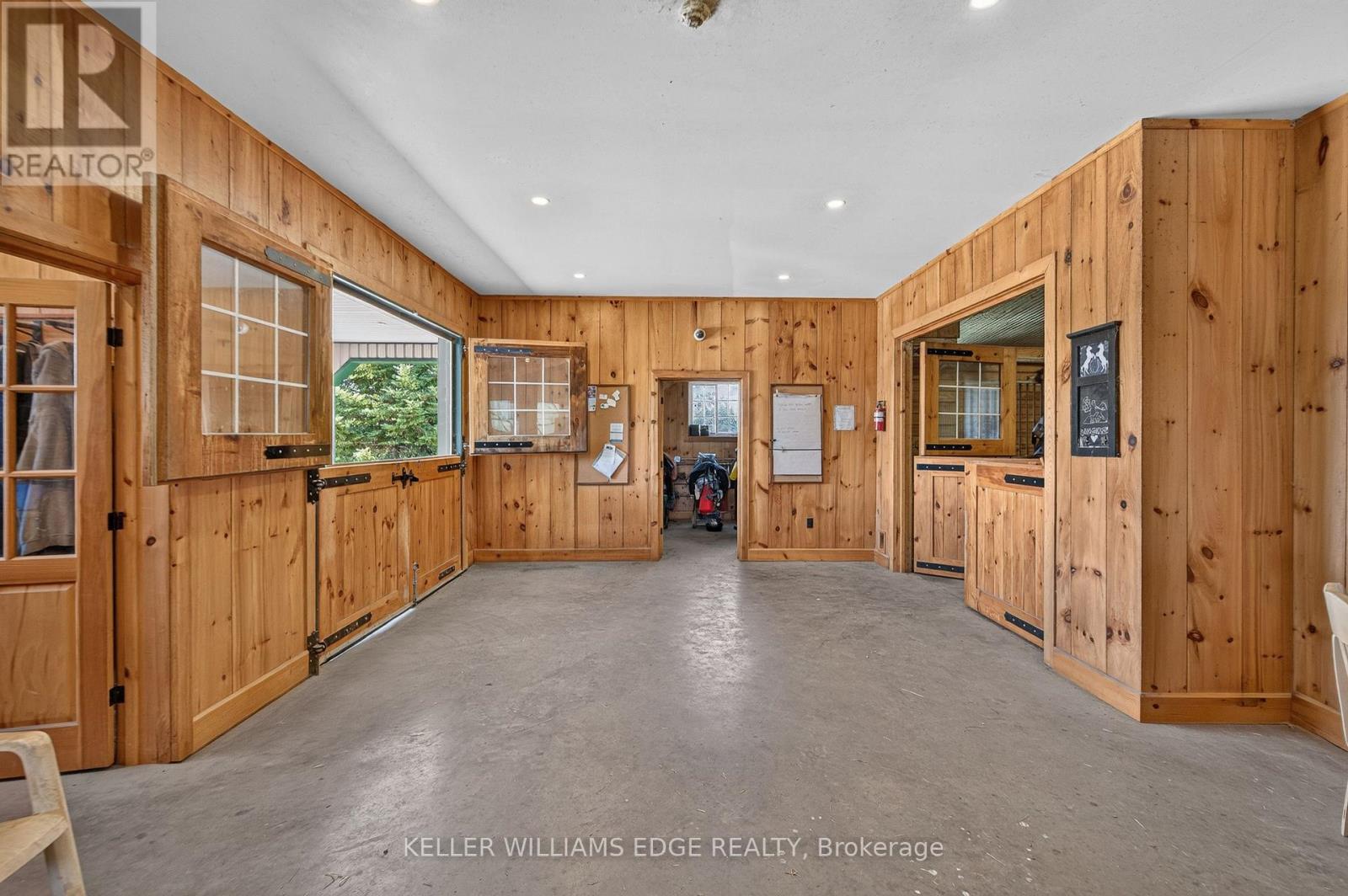 564 8th Concession Road E, Hamilton, Ontario  L0P 1B0 - Photo 4 - X13515152