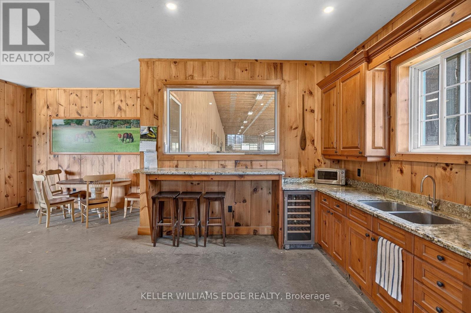 564 8th Concession Road E, Hamilton, Ontario  L0P 1B0 - Photo 7 - X13515152