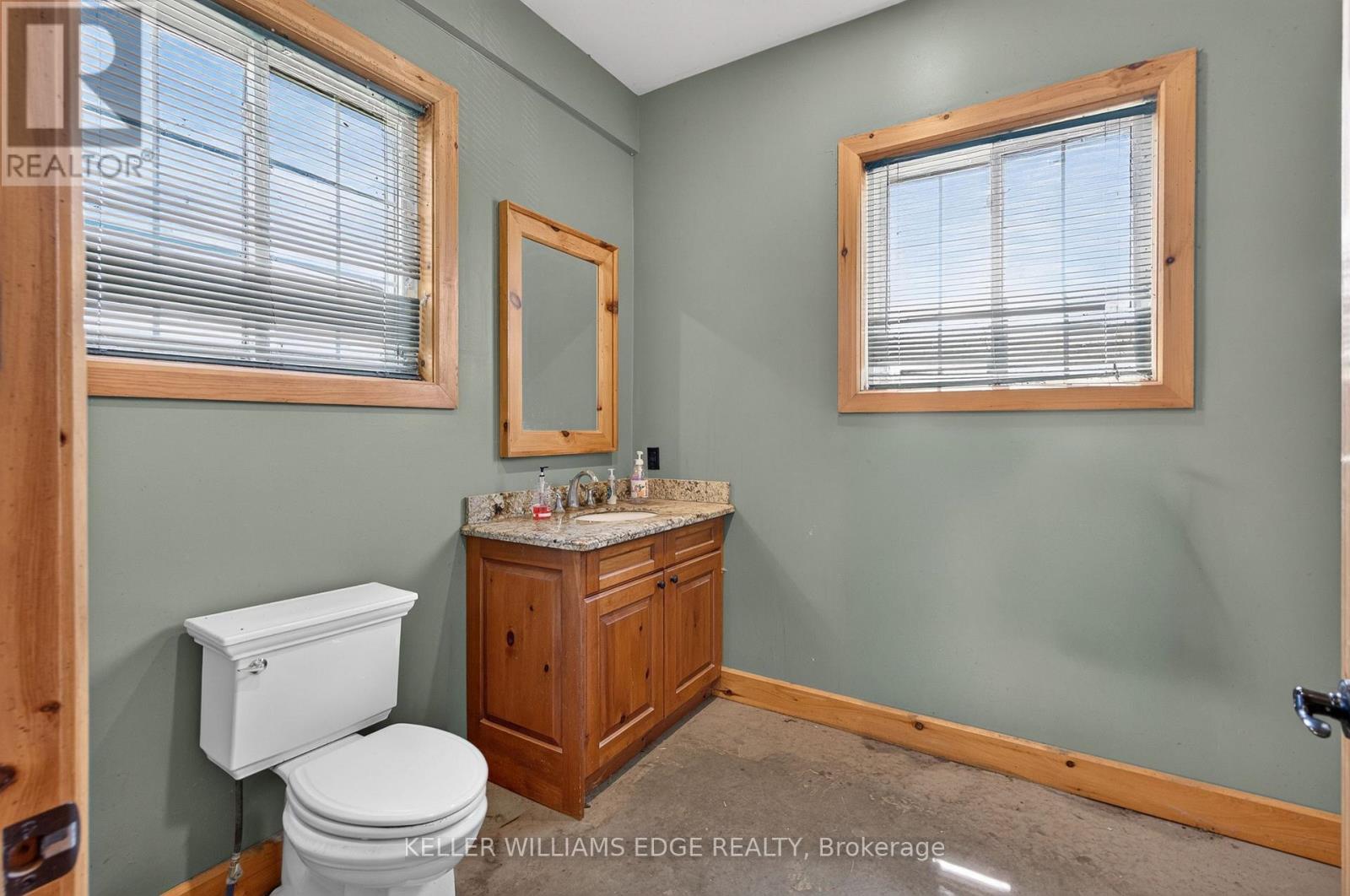 564 8th Concession Road E, Hamilton, Ontario  L0P 1B0 - Photo 8 - X13515152