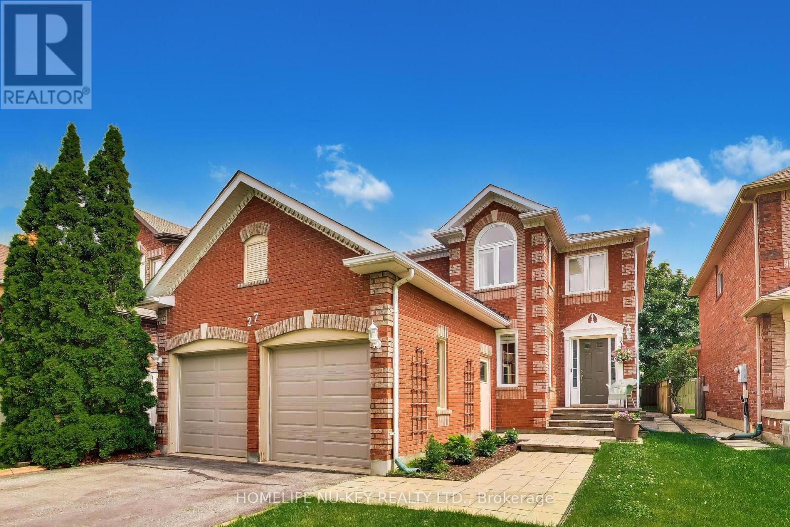 27 Lauchlin Crescent, Halton Hills (Georgetown), Ontario  L7G 5R1 - Photo 1 - W13515658