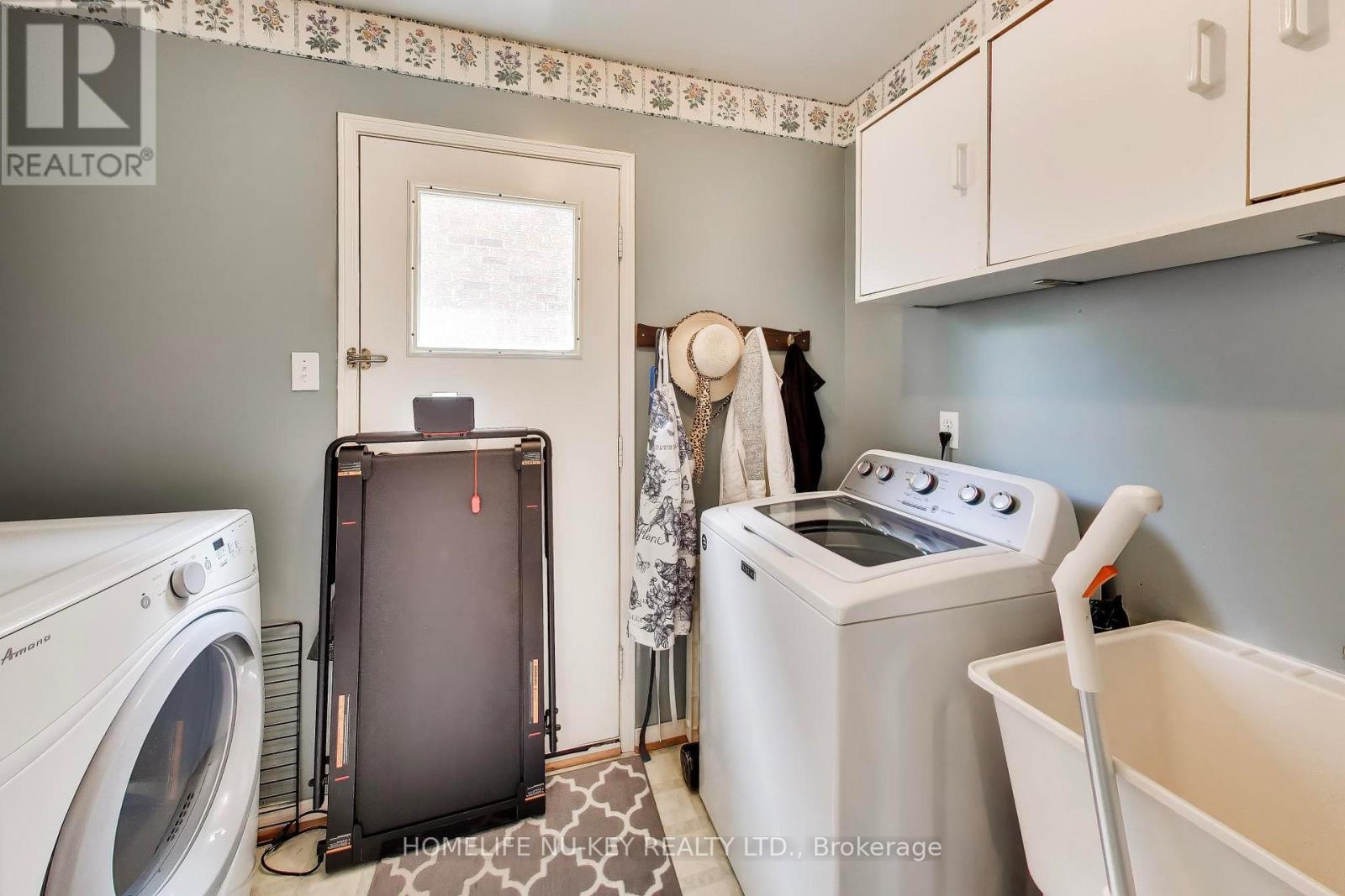 27 Lauchlin Crescent, Halton Hills (Georgetown), Ontario  L7G 5R1 - Photo 20 - W13515658