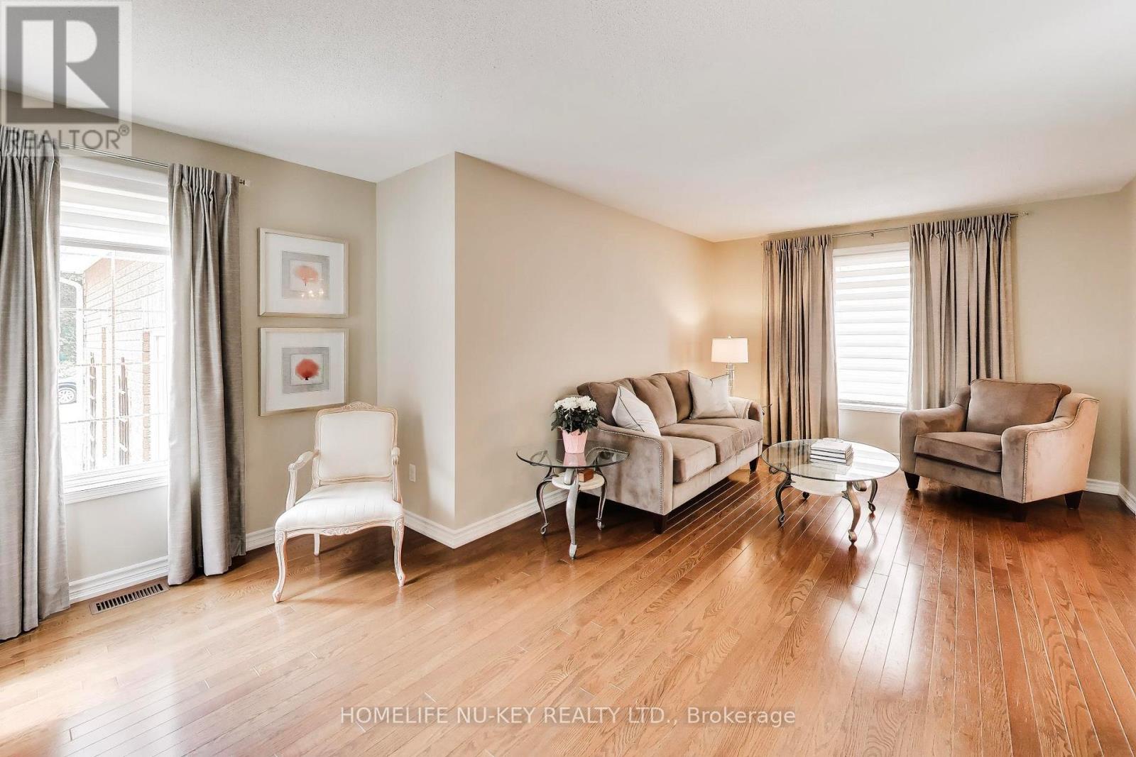 27 Lauchlin Crescent, Halton Hills (Georgetown), Ontario  L7G 5R1 - Photo 6 - W13515658
