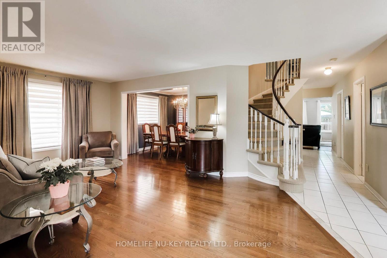 27 Lauchlin Crescent, Halton Hills (Georgetown), Ontario  L7G 5R1 - Photo 8 - W13515658