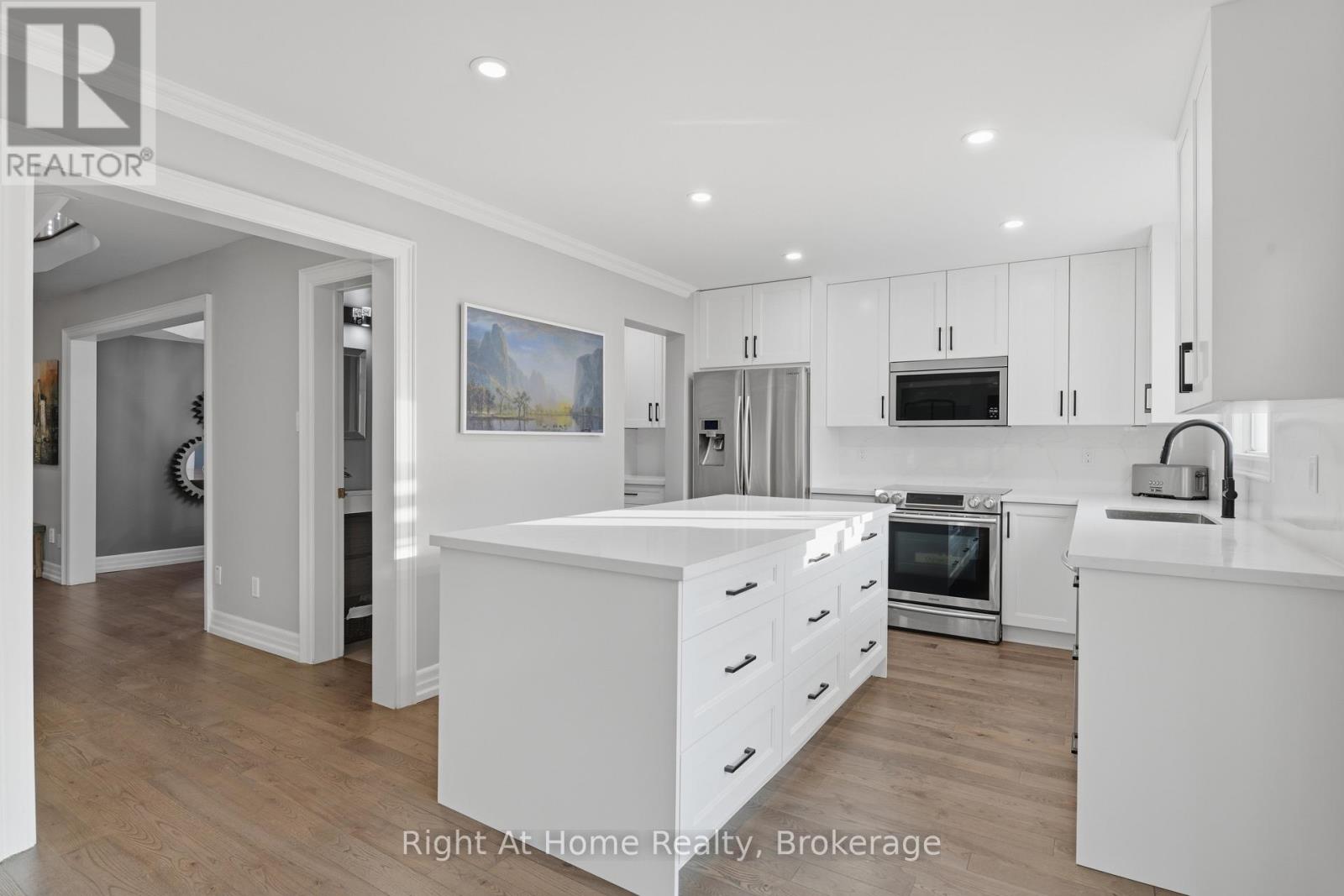 57 Lauchlin Crescent, Halton Hills (Georgetown), Ontario  L7G 5R5 - Photo 10 - W13516334