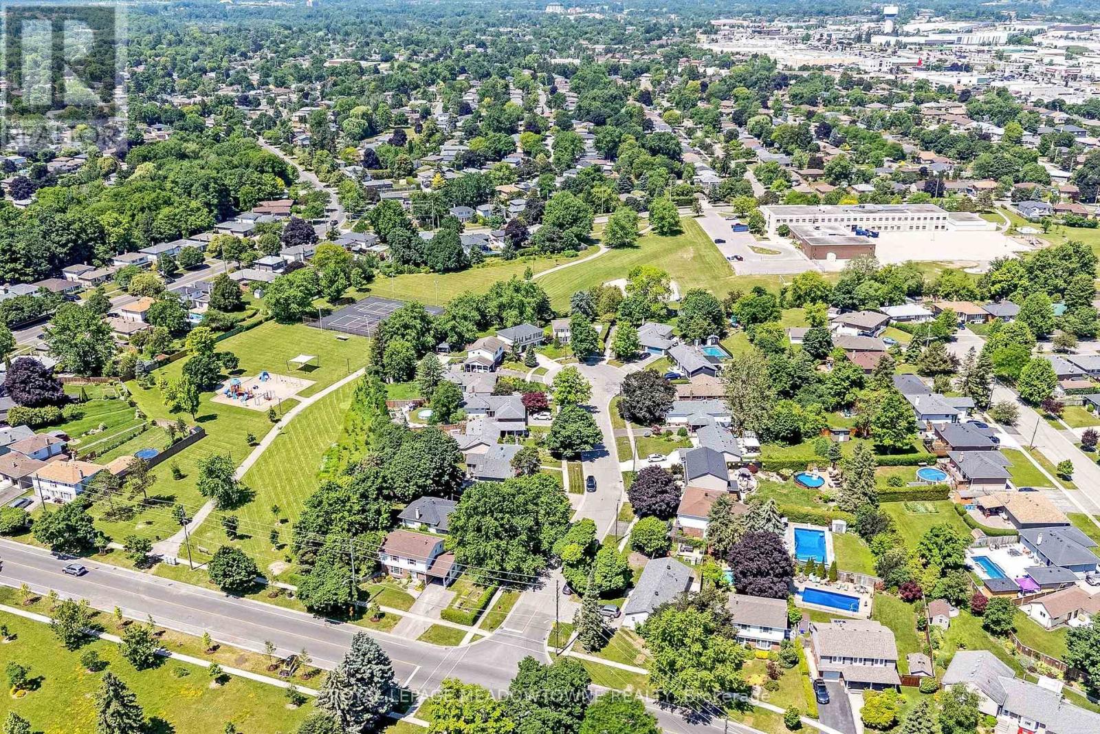 377 Delrex Boulevard, Halton Hills (Georgetown), Ontario  L7G 4H6 - Photo 46 - W13523442