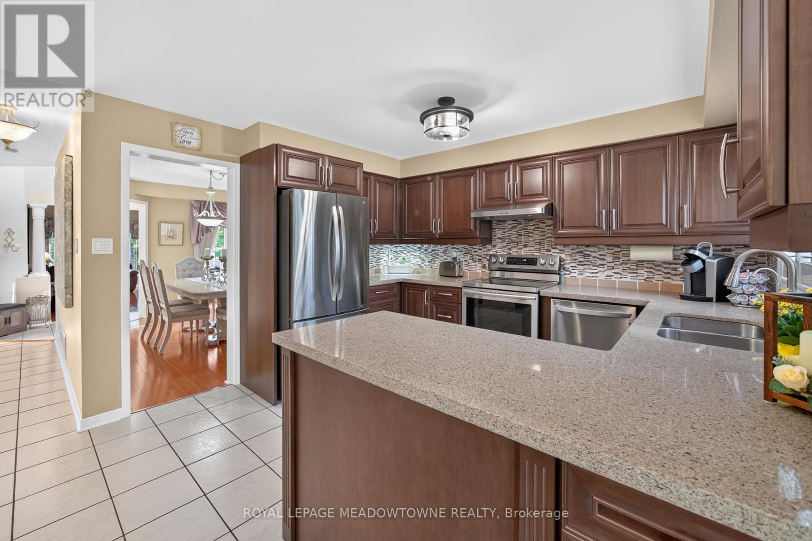 82 Miller Drive, Halton Hills (Georgetown), Ontario  L7G 5T2 - Photo 16 - W13525458