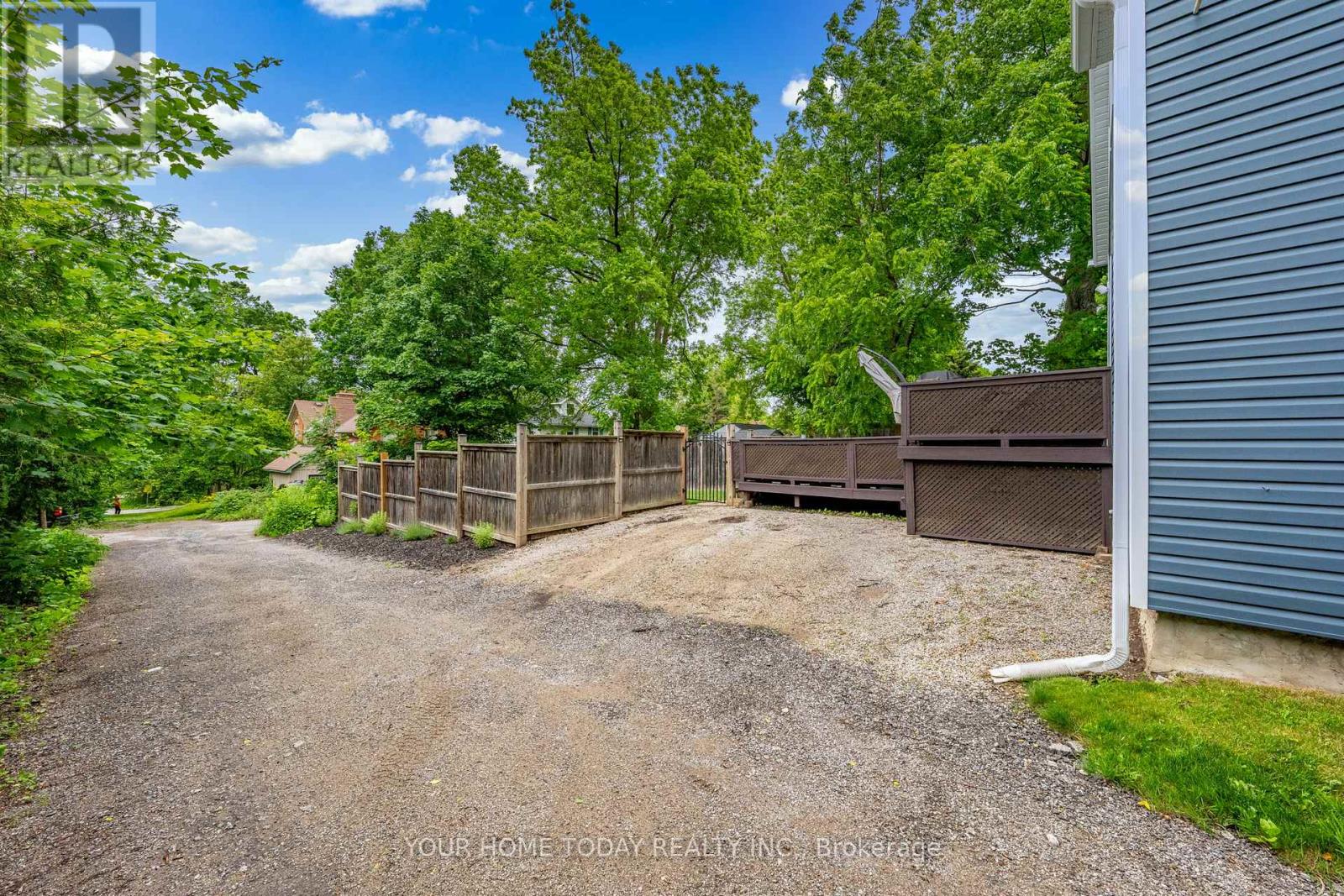 7 Albert Street, Halton Hills (Georgetown), Ontario  L7G 2A8 - Photo 29 - W13526838