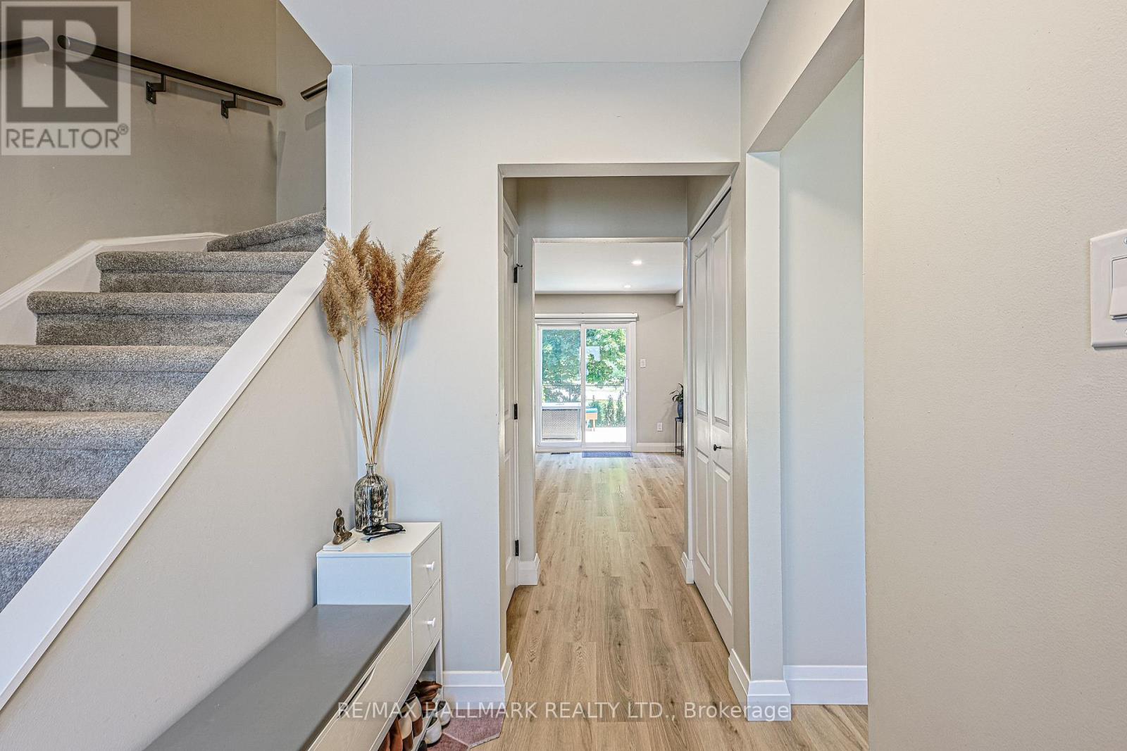2 - 59 Maple Avenue, Halton Hills (Georgetown), Ontario  L7G 1X8 - Photo 6 - W13530918