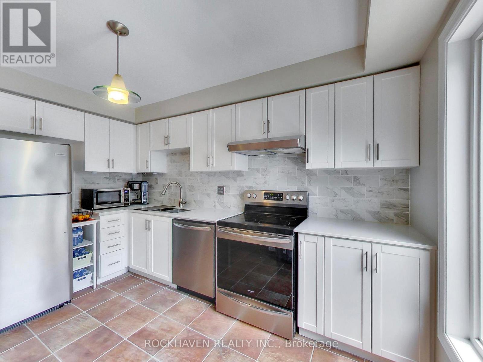 32 Maple Avenue, Halton Hills (Georgetown), Ontario  L7G 5L8 - Photo 12 - W13531604